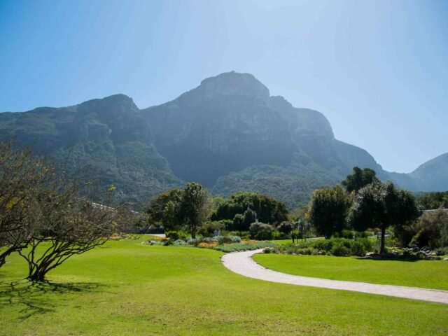 https://gateways.travelagencybpo.com/wp-content/uploads/2018/08/post_capetown_04-640x480.jpg