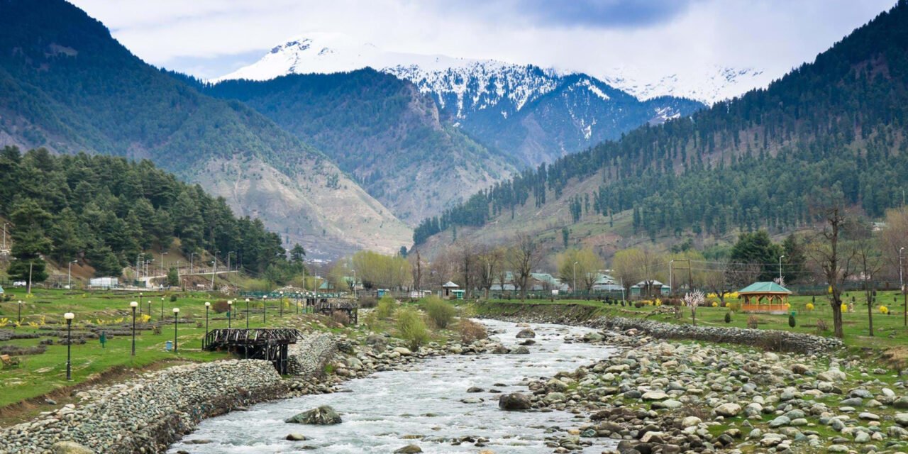 Srinagar / Pahalgam / Gulmarg